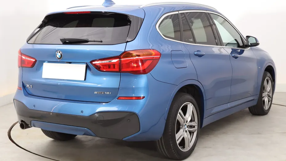 BMW X1 -