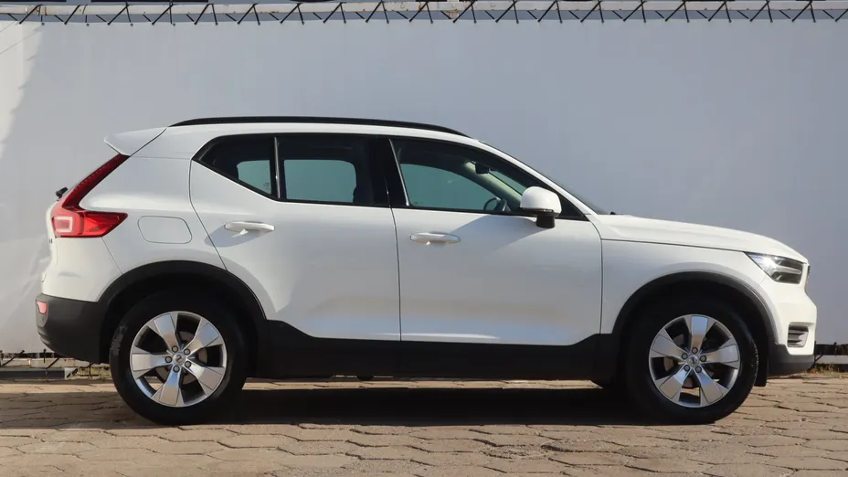 Volvo XC40 -