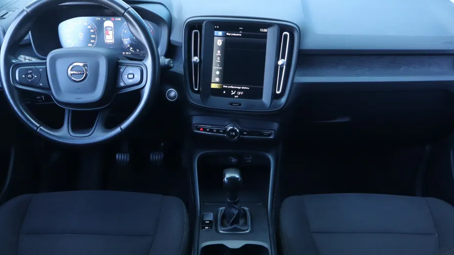 Volvo XC40 -