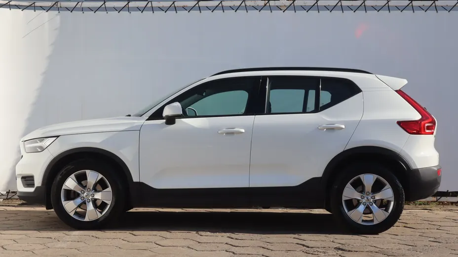 Volvo XC40 -