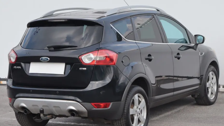Ford Kuga -