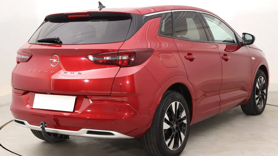 Opel Grandland -