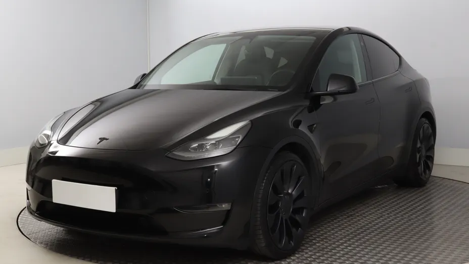 Tesla Model Y -