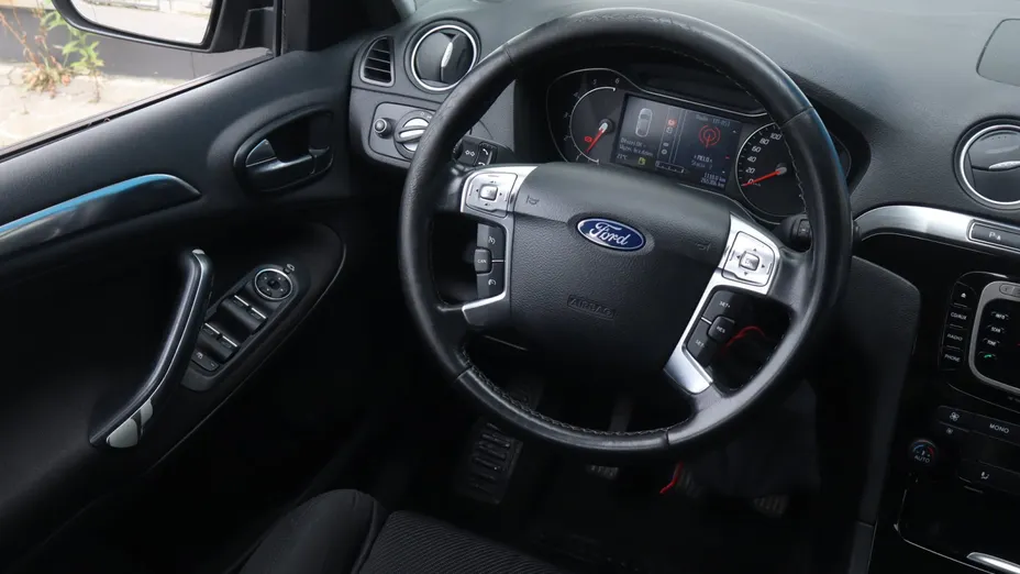 Ford S-MAX -