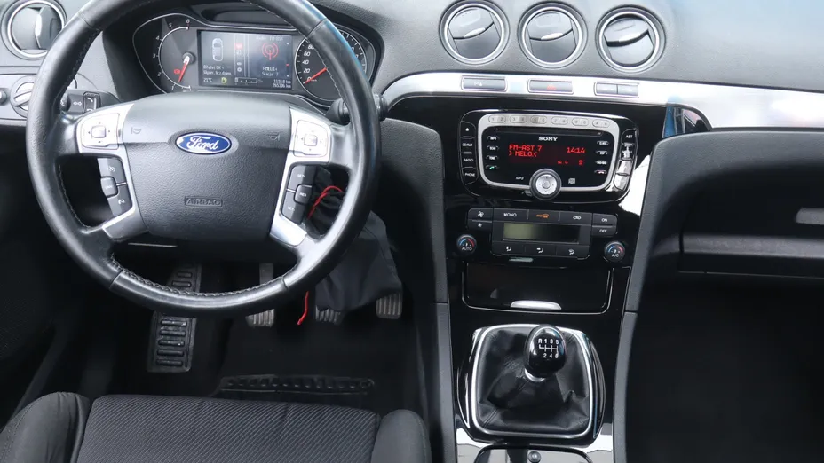 Ford S-MAX -