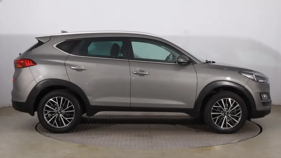 Hyundai Tucson -
