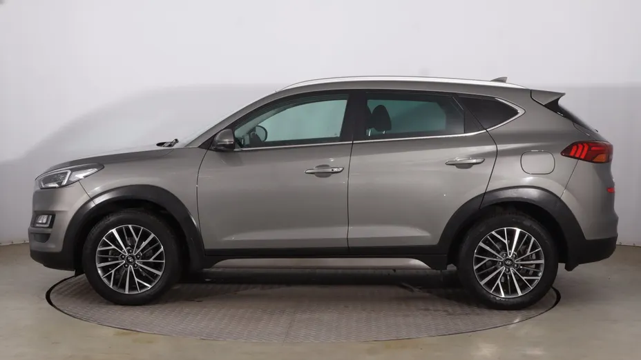 Hyundai Tucson -
