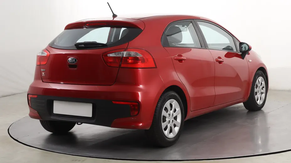 Kia Rio -