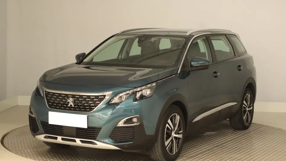 Peugeot 5008 -