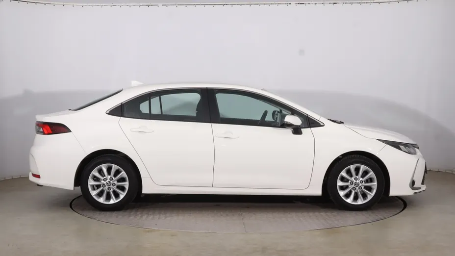 Toyota Corolla -