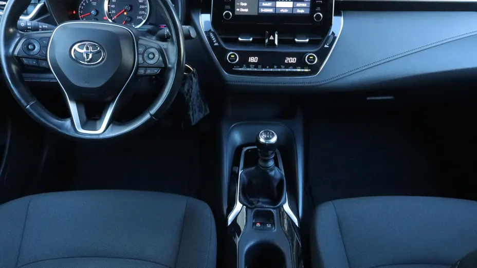 Toyota Corolla -