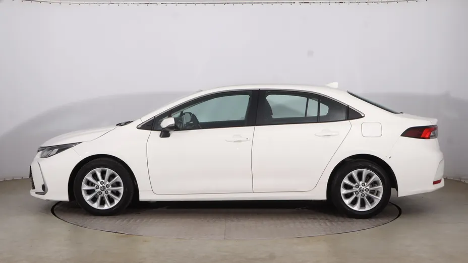 Toyota Corolla -