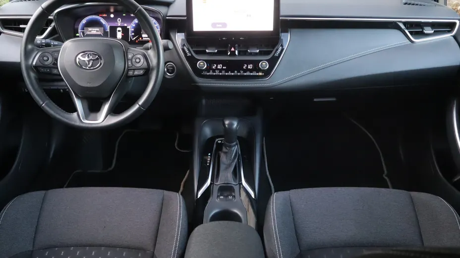 Toyota Corolla -