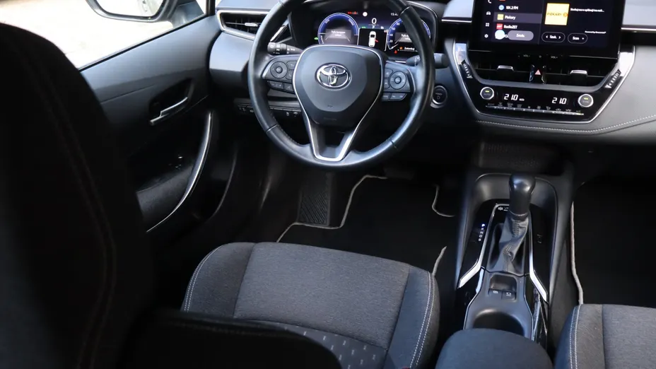 Toyota Corolla -