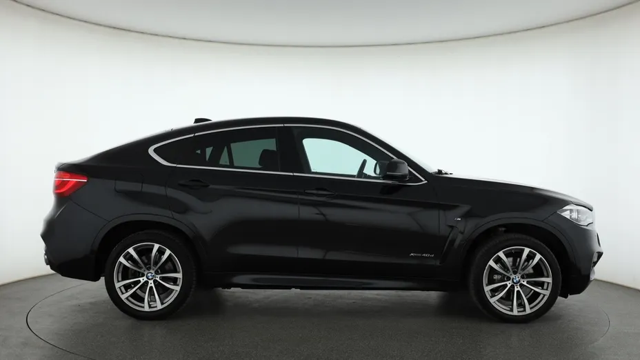 BMW X6 -