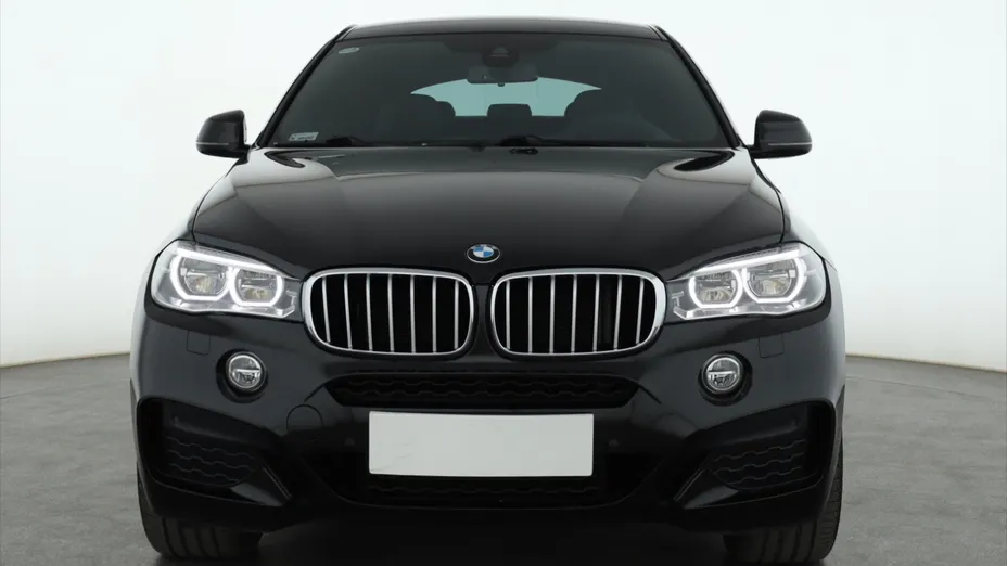 BMW X6 -