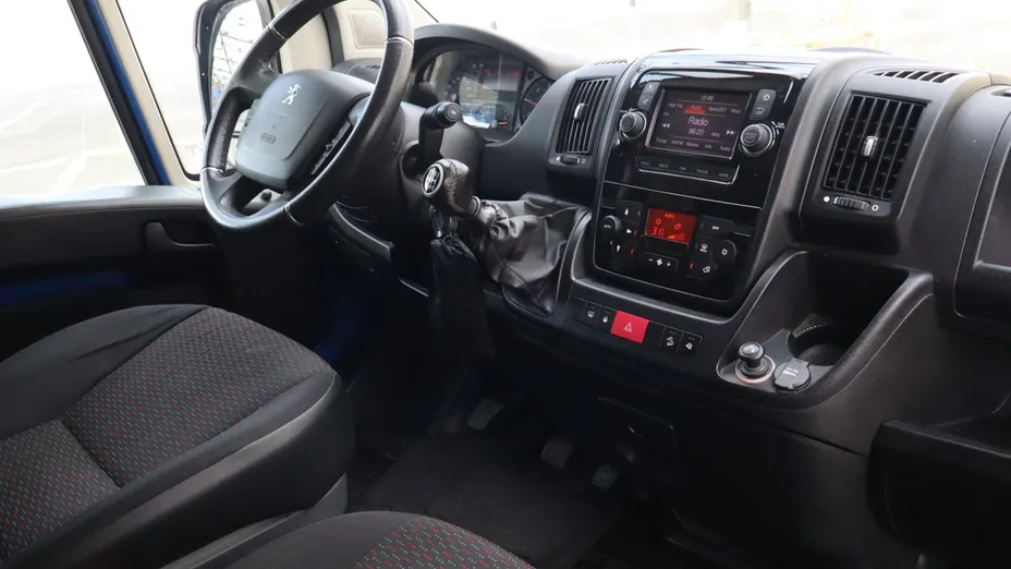Peugeot Boxer -
