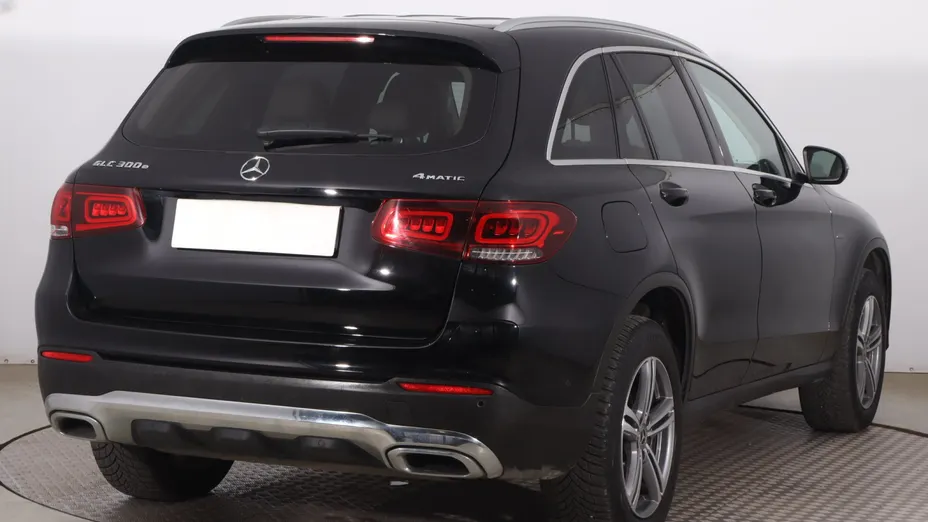 Mercedes GLC -