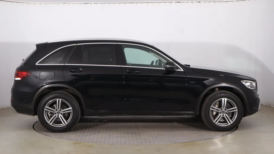 Mercedes GLC -