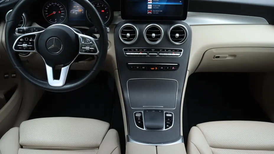Mercedes GLC -