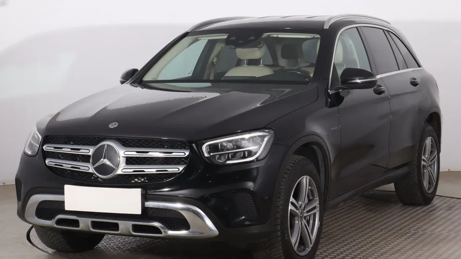 Mercedes GLC -