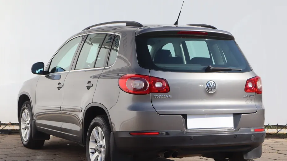 VW Tiguan -