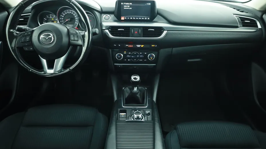 Mazda 6 -