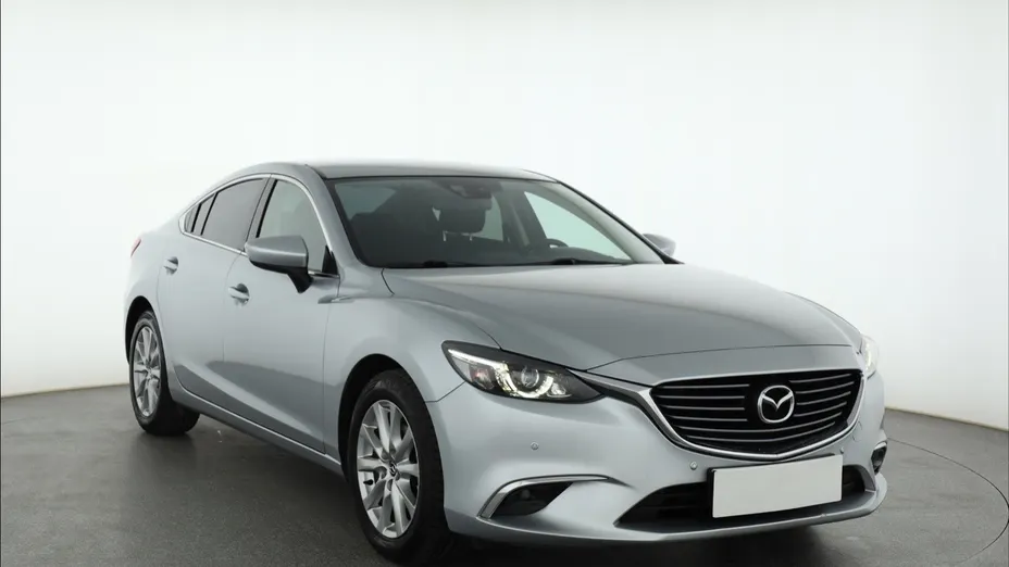 Mazda 6 -