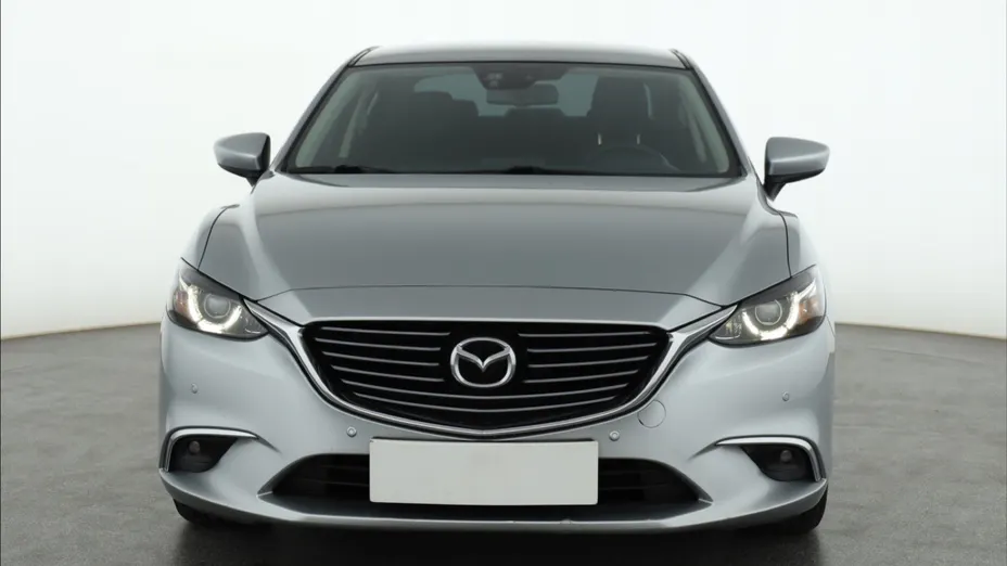 Mazda 6 -
