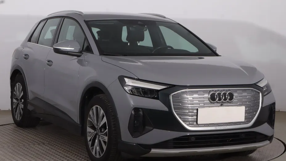 Audi Q4 e-tron -