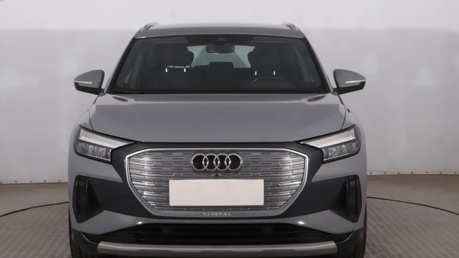 Audi Q4 e-tron -