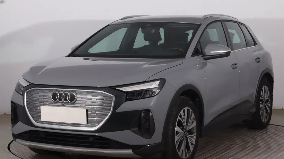 Audi Q4 e-tron -