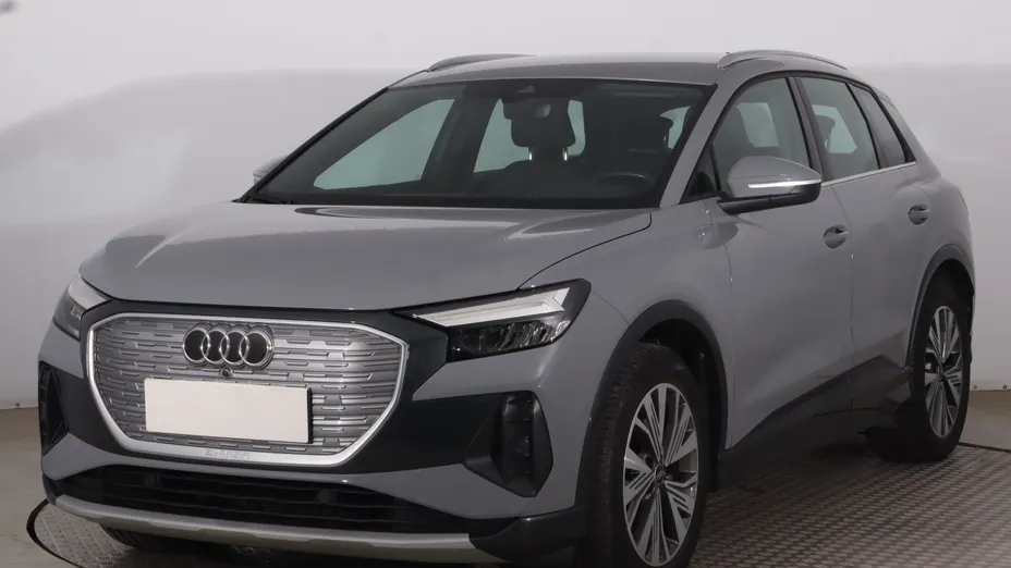 Audi Q4 e-tron -