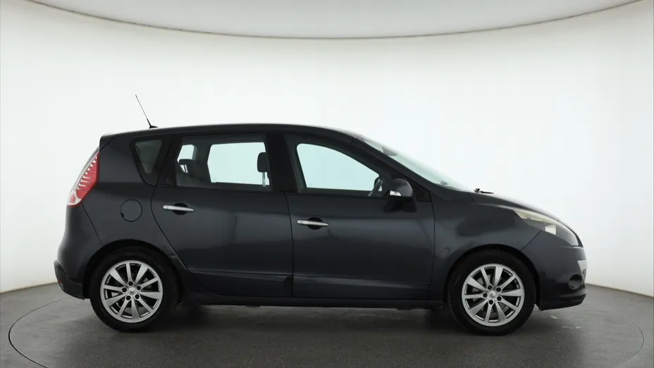 Renault Scenic -