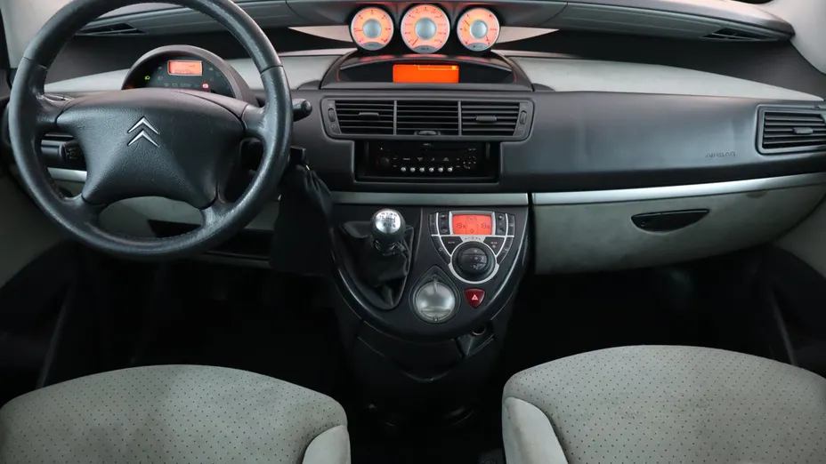 Citroen C8 -