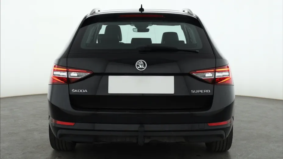 Skoda Superb -