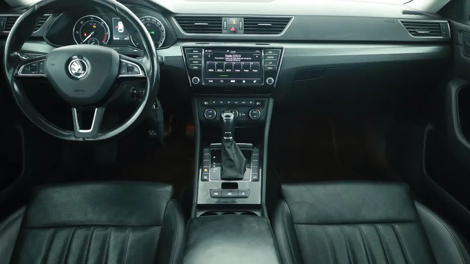 Skoda Superb -