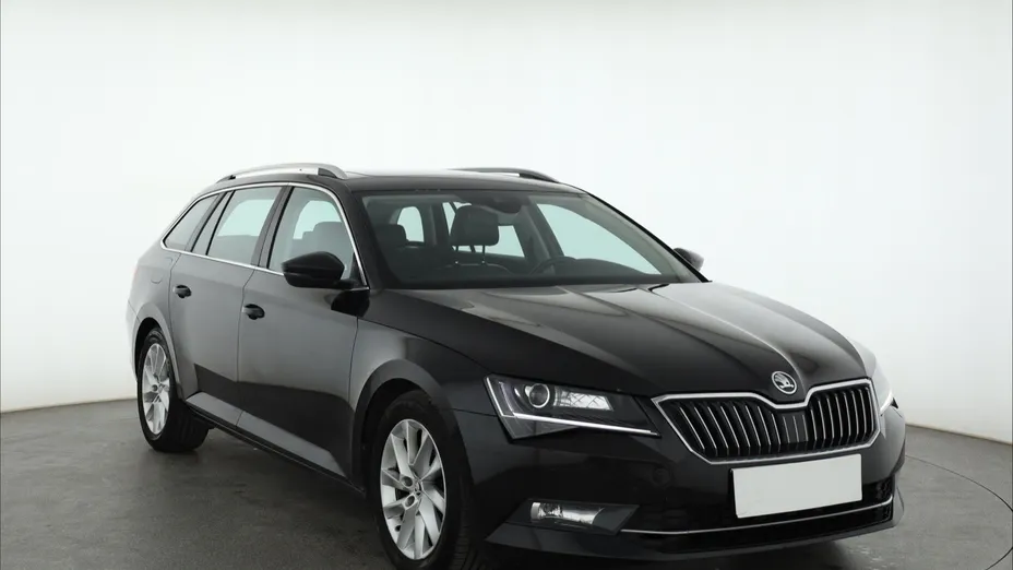 Skoda Superb -