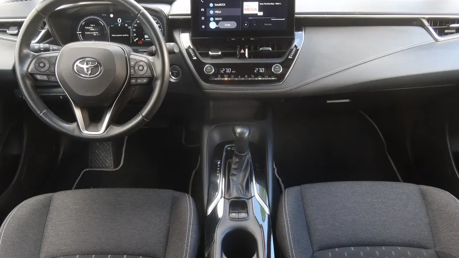 Toyota Corolla -