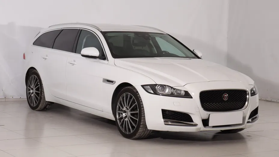 Jaguar XF -