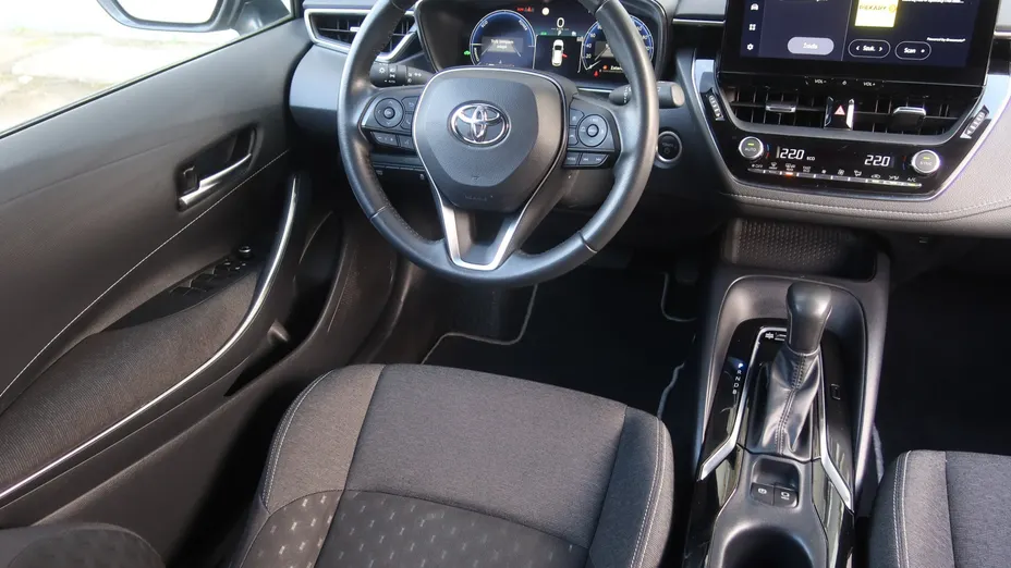 Toyota Corolla -