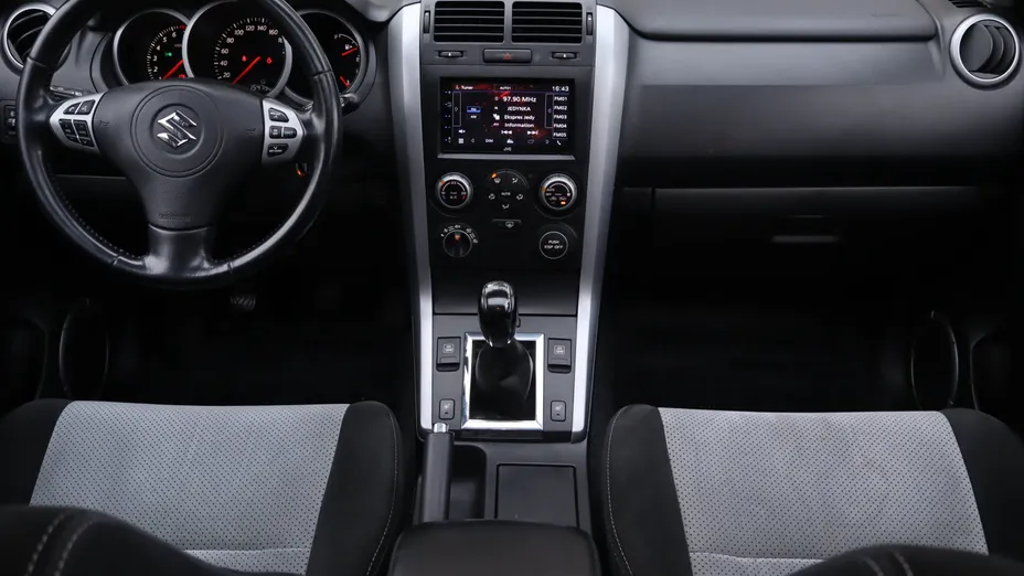 Suzuki Grand Vitara -