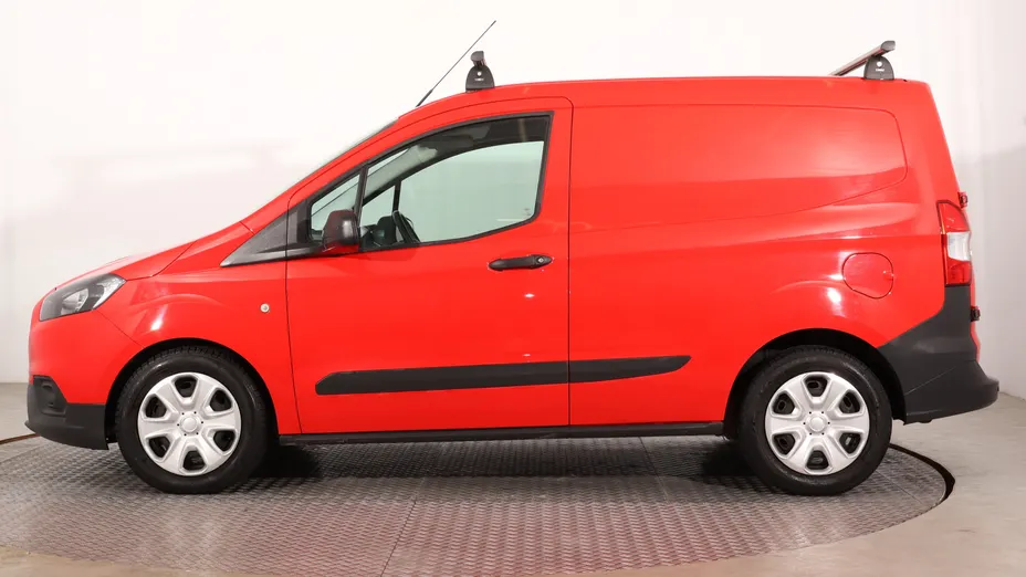 Ford Transit Courier -
