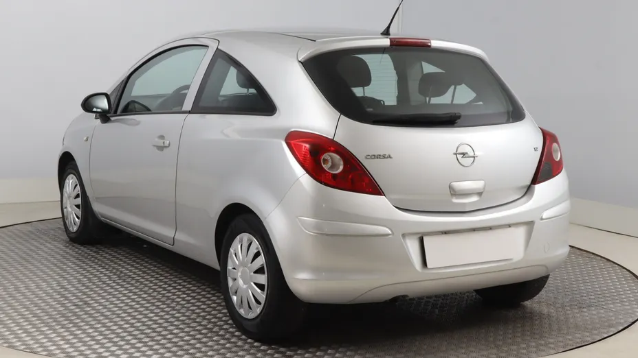 Opel Corsa -