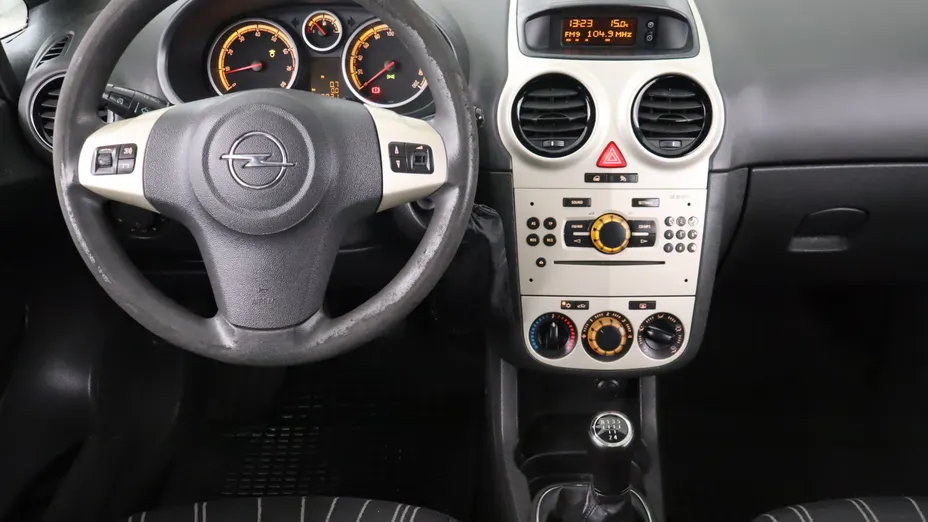 Opel Corsa -