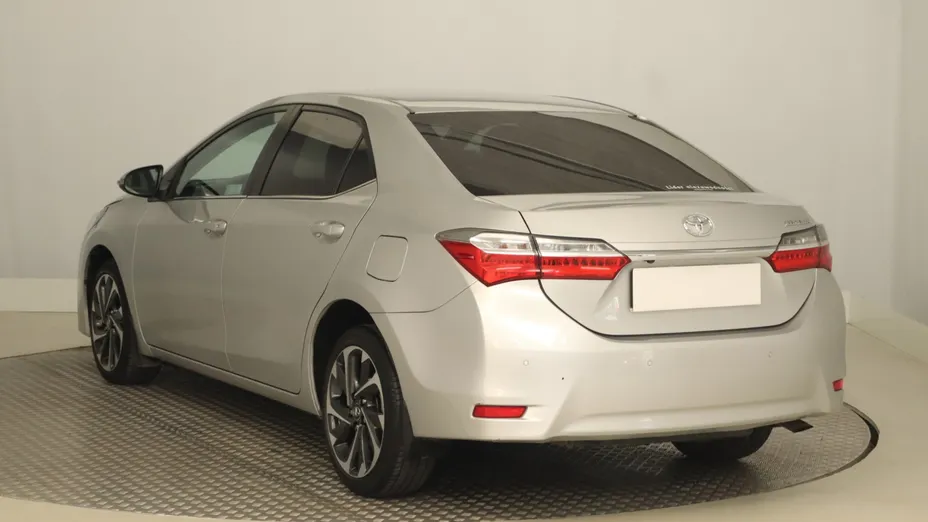 Toyota Corolla -