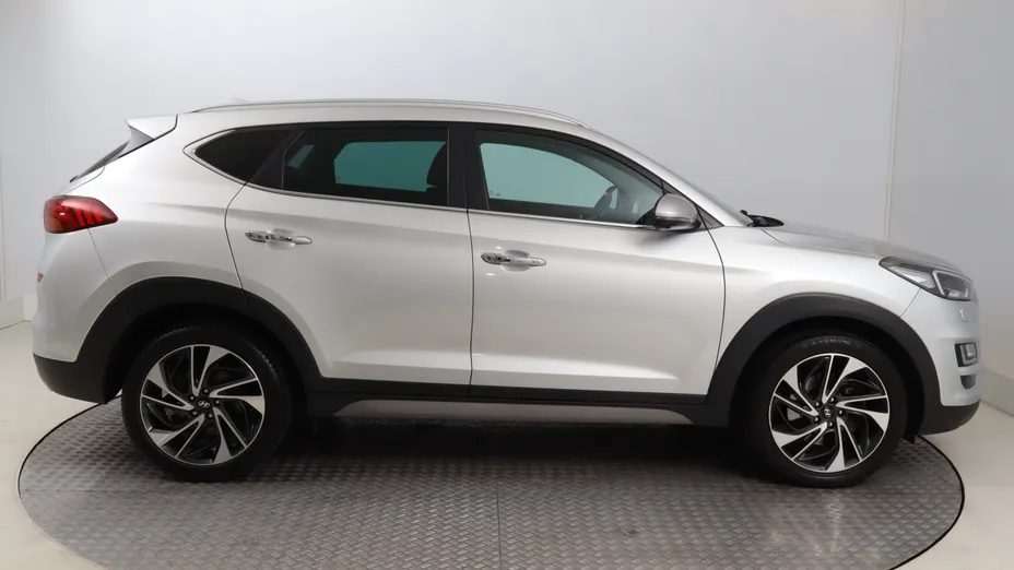 Hyundai Tucson -