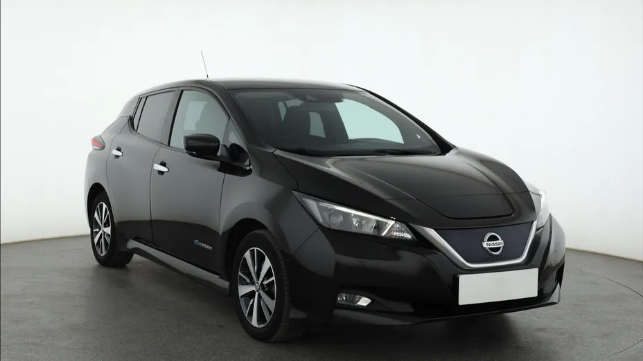 Nissan Leaf -