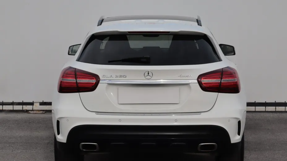 Mercedes GLA -