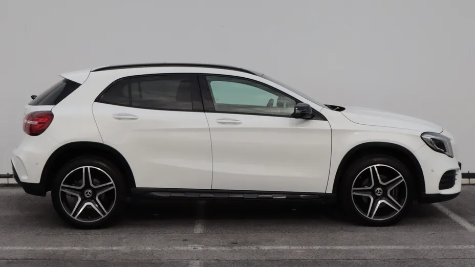 Mercedes GLA -